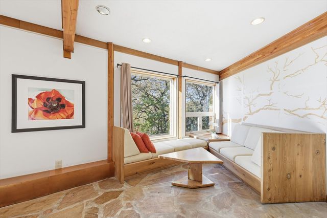 640 Diamond Point Drive, Oak Point, TX 75068