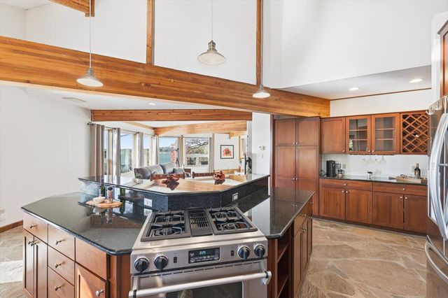 640 Diamond Point Drive, Oak Point, TX 75068