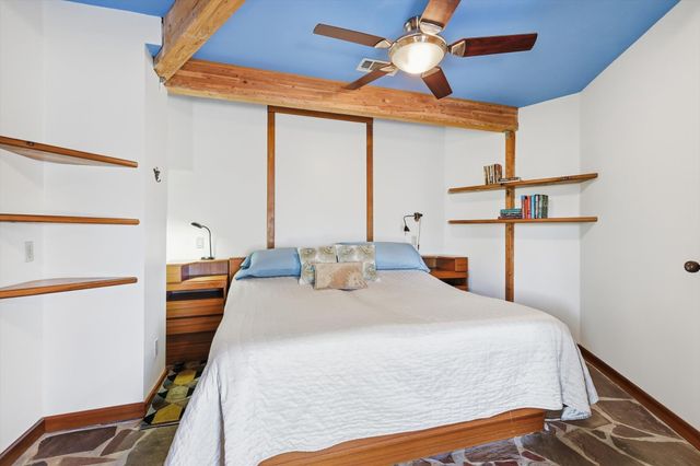 640 Diamond Point Drive, Oak Point, TX 75068