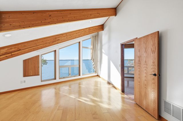 640 Diamond Point Drive, Oak Point, TX 75068