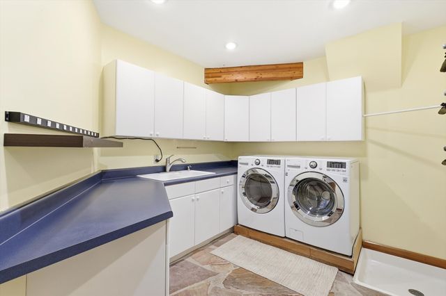 640 Diamond Point Drive, Oak Point, TX 75068