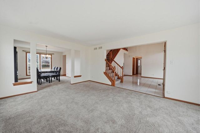 2697 W 85th Avenue, Merrillville, IN 46410