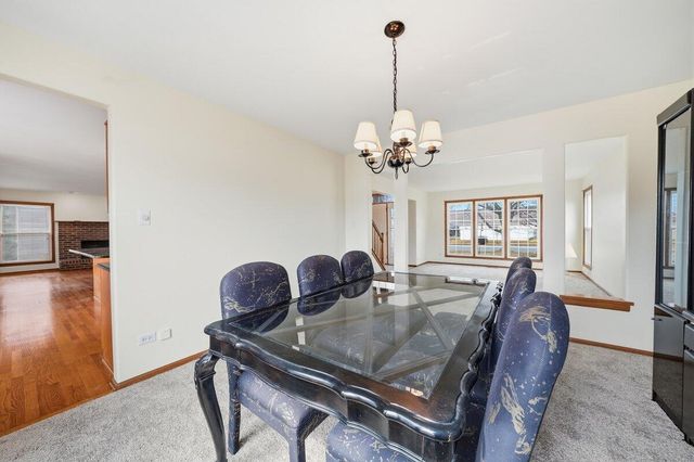 2697 W 85th Avenue, Merrillville, IN 46410