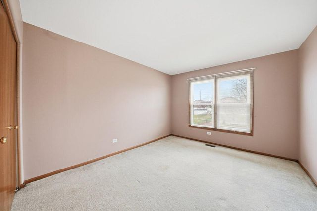 2697 W 85th Avenue, Merrillville, IN 46410