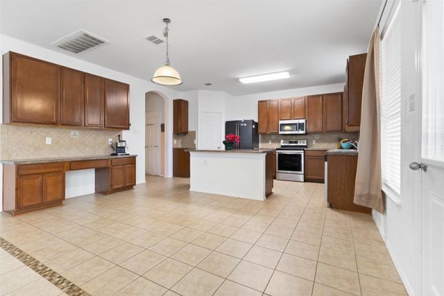 6204 Taree LOOP, Killeen, TX 76549