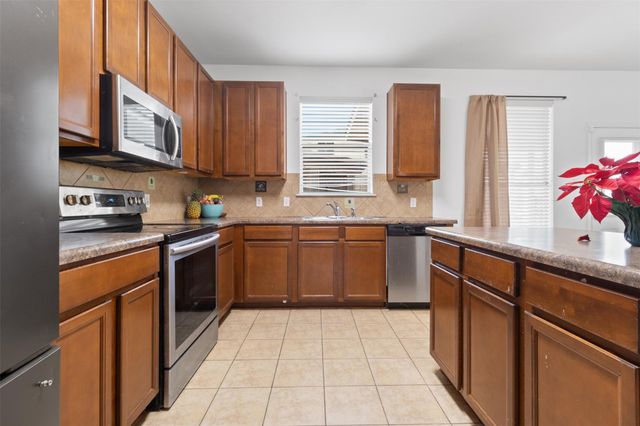 6204 Taree LOOP, Killeen, TX 76549