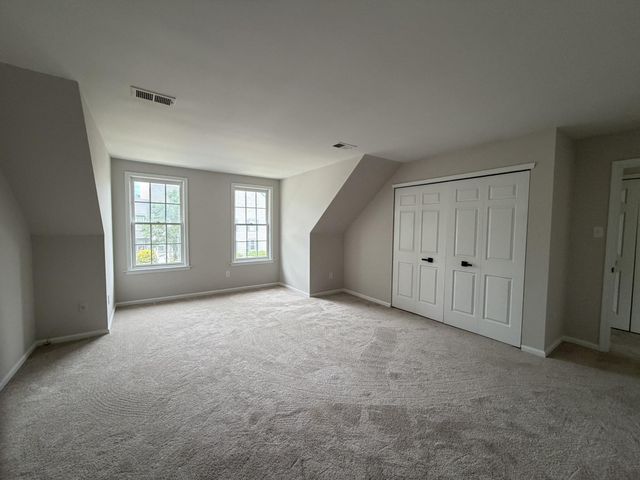 728 WESTFIELD DR, Cinnaminson, NJ 08077