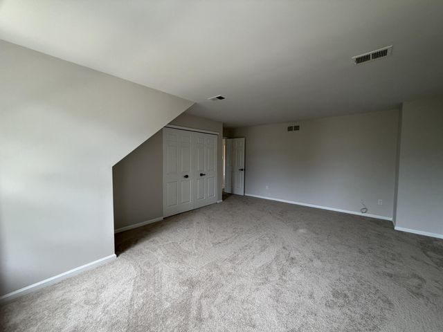 728 WESTFIELD DR, Cinnaminson, NJ 08077
