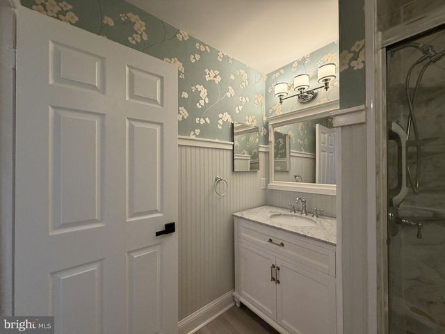 728 WESTFIELD DR, Cinnaminson, NJ 08077