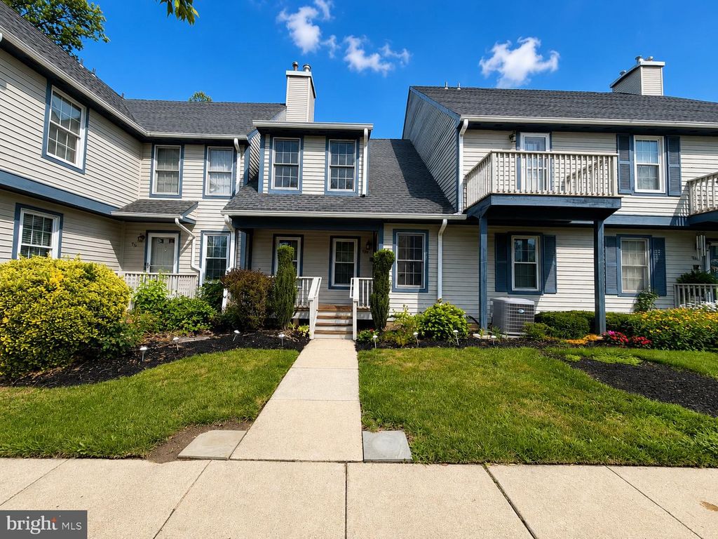 728 WESTFIELD DR, Cinnaminson, NJ 08077