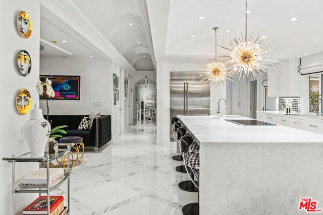 1455 Rising Glen, Los Angeles, CA 90069