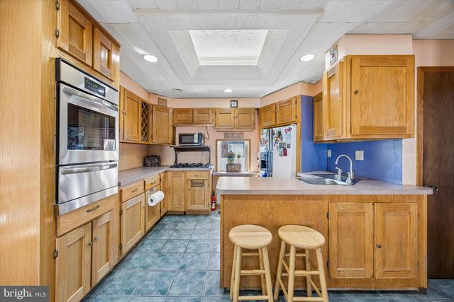 620 GILBERT RD, Ridley Park, PA 19078