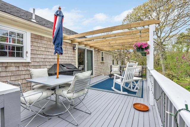 110 White Rock Rd, Yarmouth, MA 02675