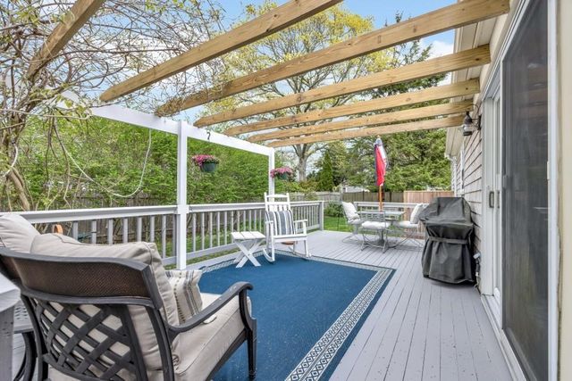 110 White Rock Rd, Yarmouth, MA 02675