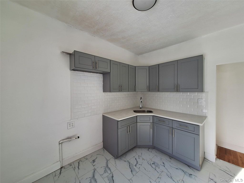 105-14 177th Street, Jamaica South, NY 11433