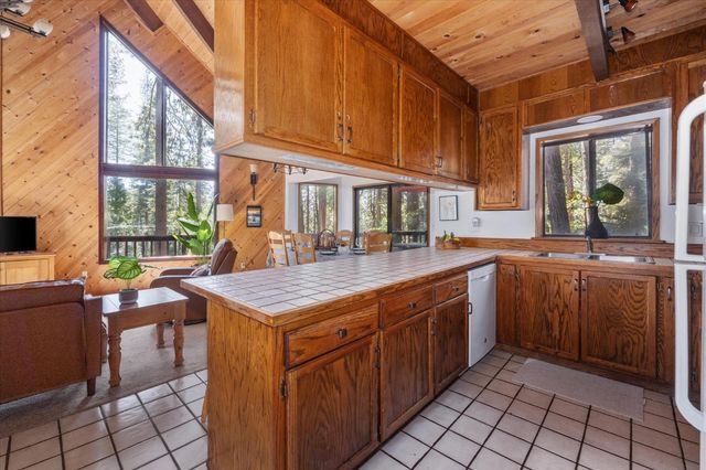 1539 Pebble Beach Way, Arnold, CA 95223