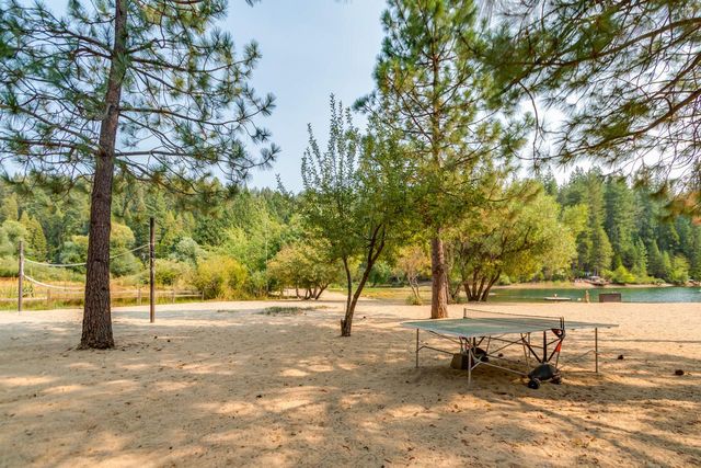 1539 Pebble Beach Way, Arnold, CA 95223