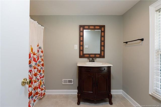 1134 Offshore Drive, Fayetteville, NC 28305