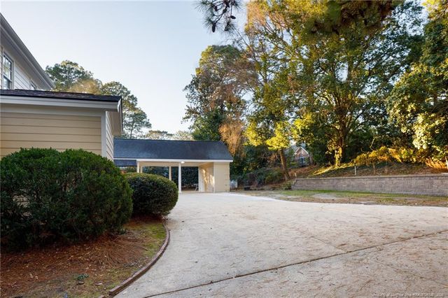 1134 Offshore Drive, Fayetteville, NC 28305