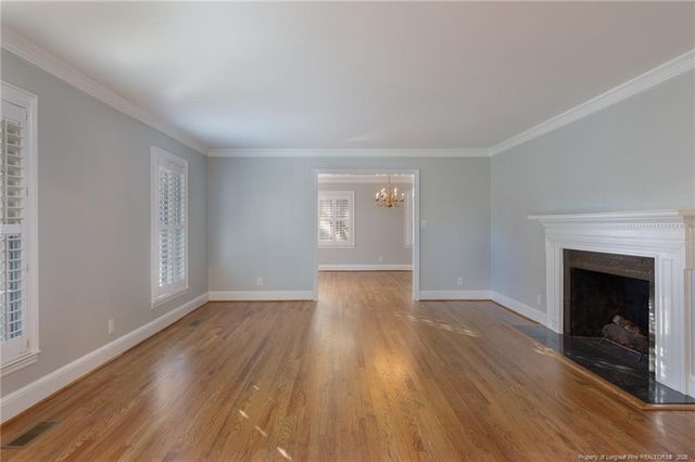 1134 Offshore Drive, Fayetteville, NC 28305