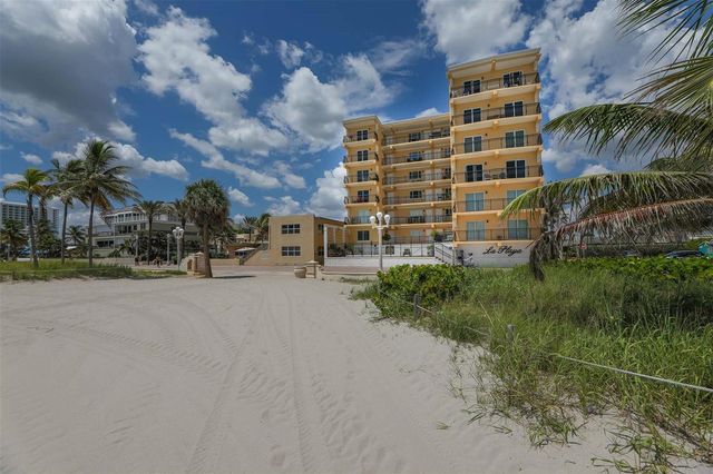 1815 N Surf Road 403, Hollywood, FL 33019