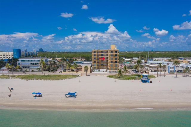 1815 N Surf Road 403, Hollywood, FL 33019