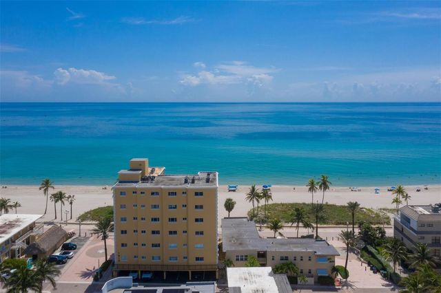 1815 N Surf Road 403, Hollywood, FL 33019