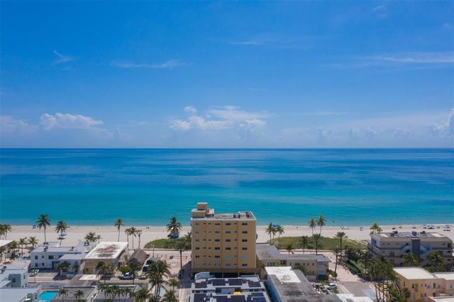 1815 N Surf Road 403, Hollywood, FL 33019