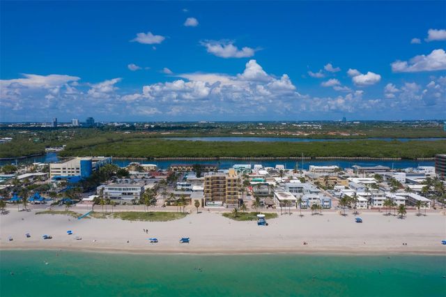 1815 N Surf Road 403, Hollywood, FL 33019