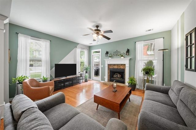3 Creekside Way, Newnan, GA 30265