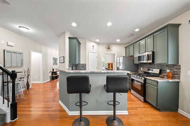 3 Creekside Way, Newnan, GA 30265