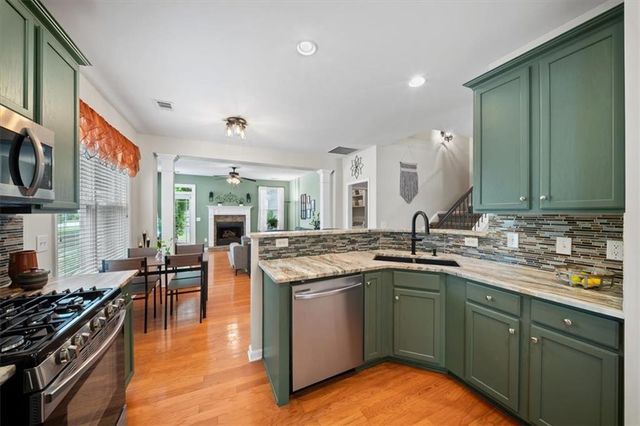 3 Creekside Way, Newnan, GA 30265