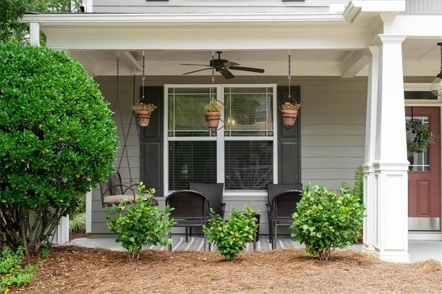 3 Creekside Way, Newnan, GA 30265