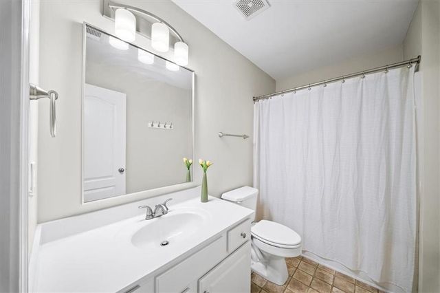 3 Creekside Way, Newnan, GA 30265