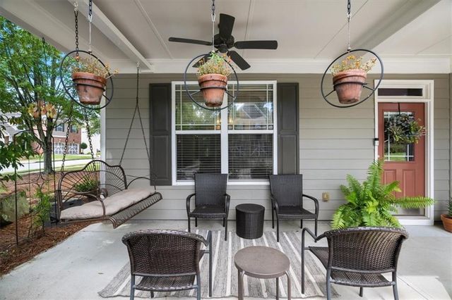 3 Creekside Way, Newnan, GA 30265