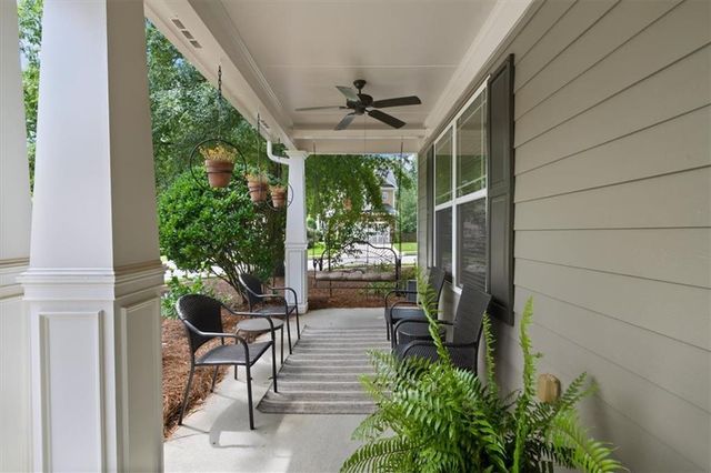 3 Creekside Way, Newnan, GA 30265