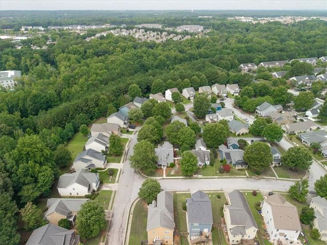 3 Creekside Way, Newnan, GA 30265