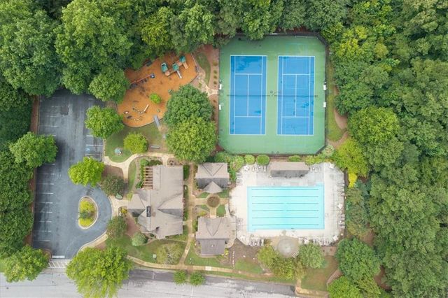 3 Creekside Way, Newnan, GA 30265