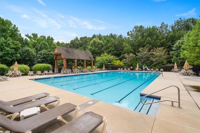 3 Creekside Way, Newnan, GA 30265