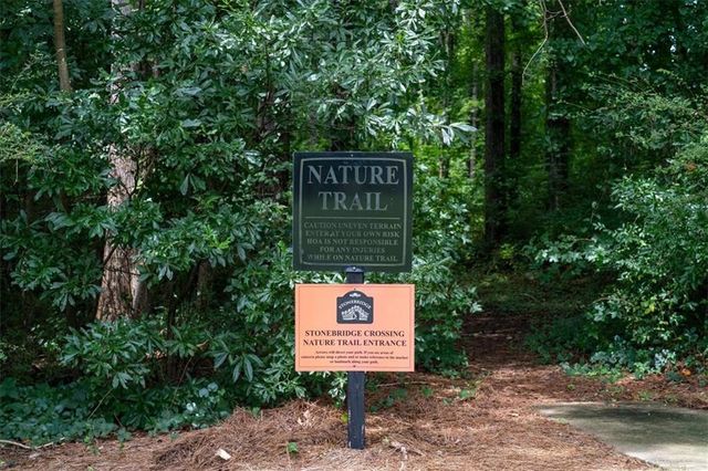 3 Creekside Way, Newnan, GA 30265