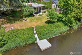8833 NE Bothell Way, Kenmore, WA 98028