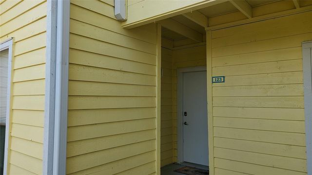 455 ALT 19 S 123, Palm Harbor, FL 34683