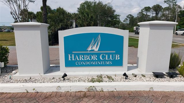 455 ALT 19 S 123, Palm Harbor, FL 34683