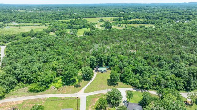 1115 Miller Rd, Lewisburg, TN 37091