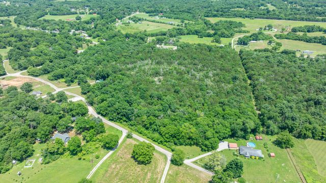 1115 Miller Rd, Lewisburg, TN 37091