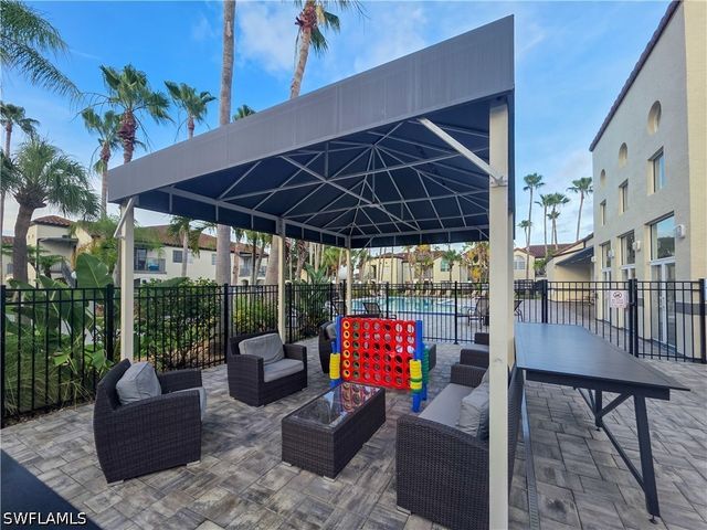 3407 Winkler AVE 304, Fort Myers, FL 33916
