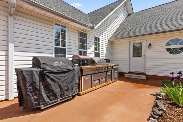 2979 Blythe Ferry Road, Dayton, TN 37321
