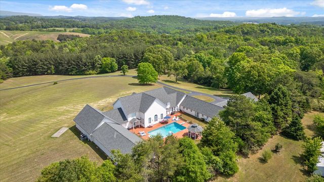 2979 Blythe Ferry Road, Dayton, TN 37321