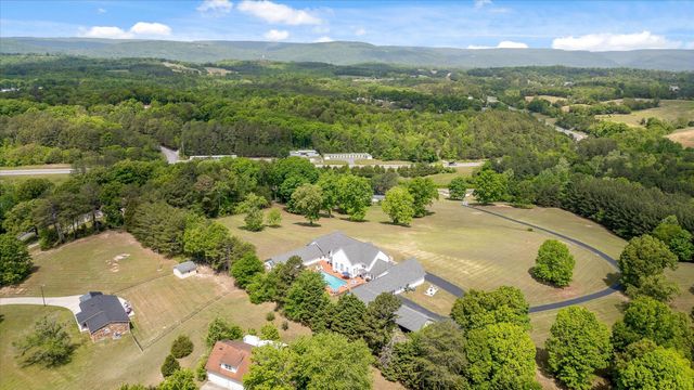 2979 Blythe Ferry Road, Dayton, TN 37321