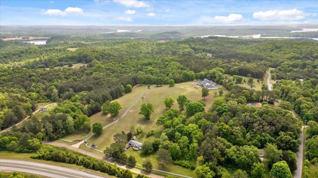 2979 Blythe Ferry Road, Dayton, TN 37321